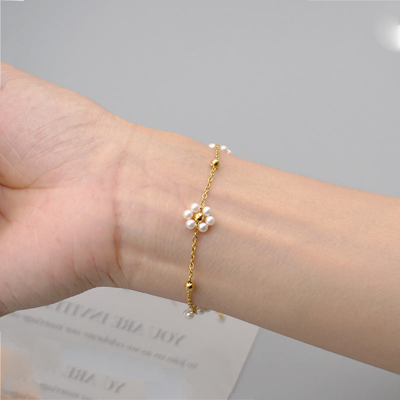 Daisy Pearl Bracelet